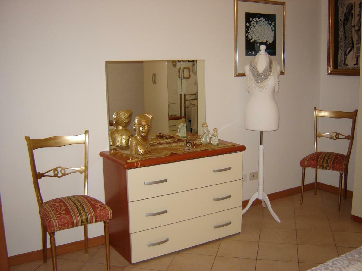 Casa Del Sole Appartamento N° 2 White And Gold Room Gavardo Exterior photo